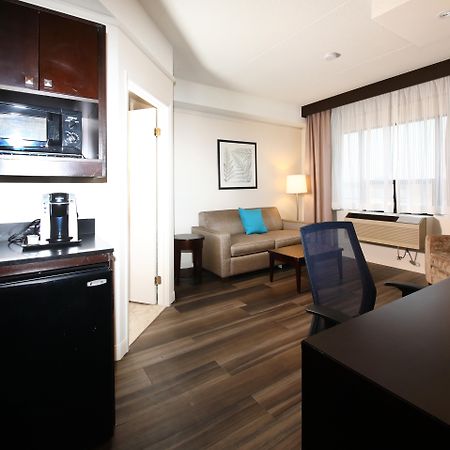Holiday Inn Windsor - Ambassador Bridge By Ihg Kültér fotó